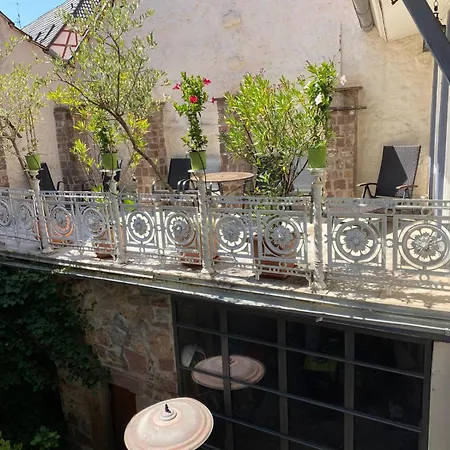 Daire Stilhaus 1730 Königsbach-Stein